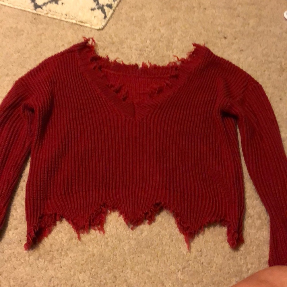 Cropped V neck Sweater